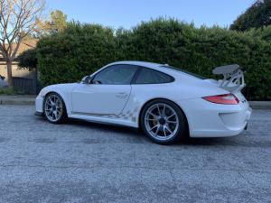 Porsche 911 GT3 RS Sport Chrono Package Plus 2010 года  (NA)